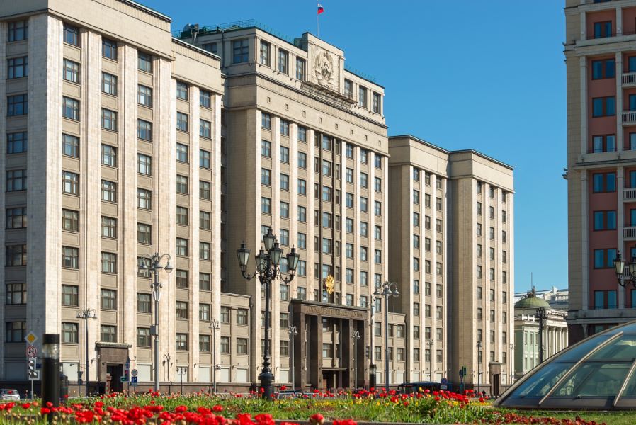 В Госдуме предложили включить все банки в «белые списки» В Госдуме предложили включить все банки в «белые списки»