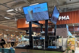 В «Перекрёстке» появились роботы-бариста