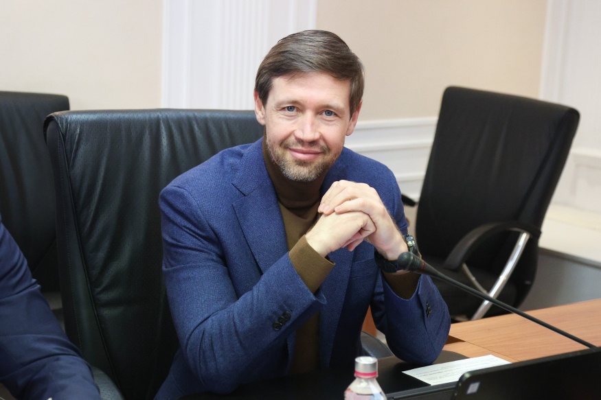 Мошенничество на новом уровне. Что нас ждет в 2025 году – прогнозы сенатора Артема Шейкина