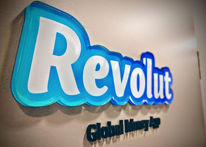 Британская Revolut запустила сервис по приему онлайн-платежей
