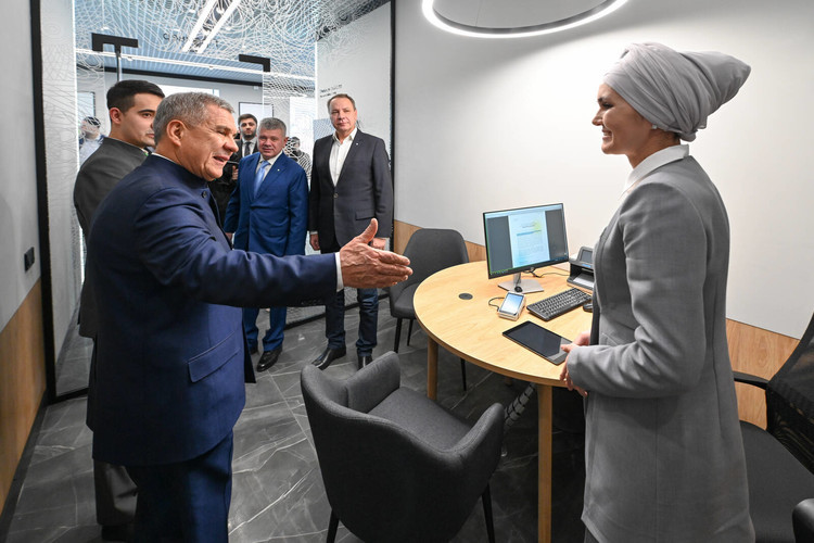 В Казани открылся первый исламский офис Сбербанка в РФ