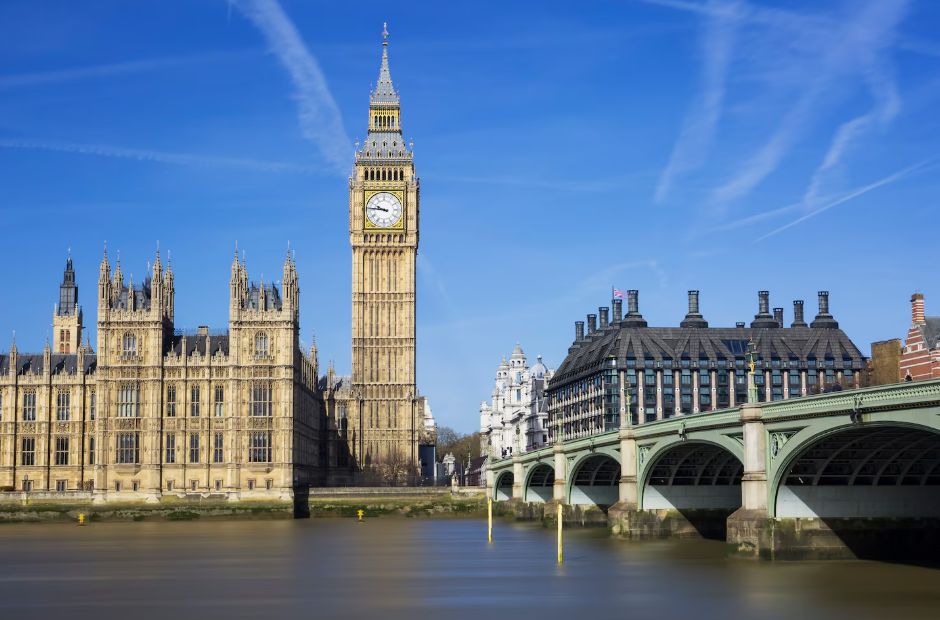 Правительство Великобритании решило отказаться от регулятора платежных систем