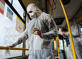 Наземный транспорт начали дезинфицировать на всех конечных станциях маршрутов