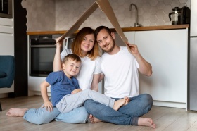 «Семейную ипотеку» со ставкой 6% продлили до 2030 года