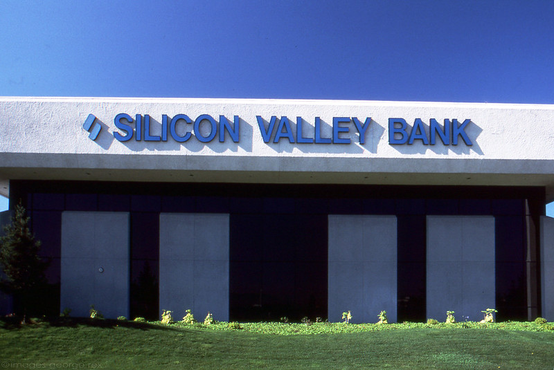Руководство связанного с Silicon Valley Bank инвестбанка выкупит бизнес компании Hcig2b3ygderdopfmadrs0lthbyu8vi3