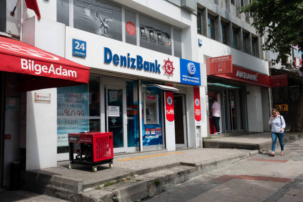 Denizbank: кризис с российско-турецкими переводами еще не преодолен