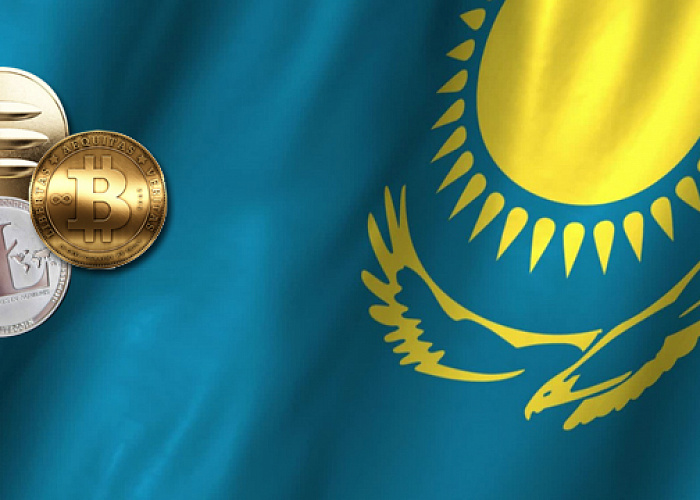 Казахстан: безналичный оборот по картам впервые превысил снятие наличных