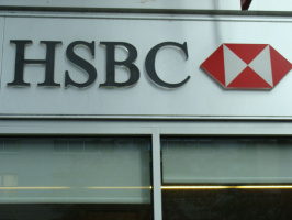 HSBC перенес сделку по продаже российского банка на вторую половину 2023 года