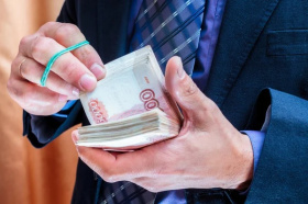 Объем наличных денег в обращении в России превысил 16 триллионов рублей