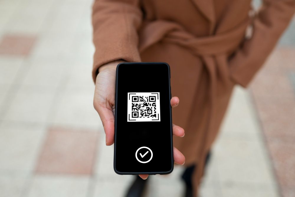 Т-Банк и Сбер запустят межбанковские переводы между физлицами по QR-коду