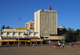 В Эфиопии из-за сбоя студенты вывели 40 млн долларов из крупнейшего банка страны 