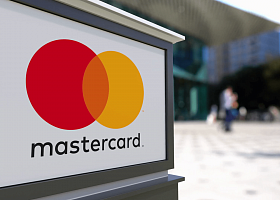 Mastercard сертифицировала решение Assist по приему платежей на смартфоне