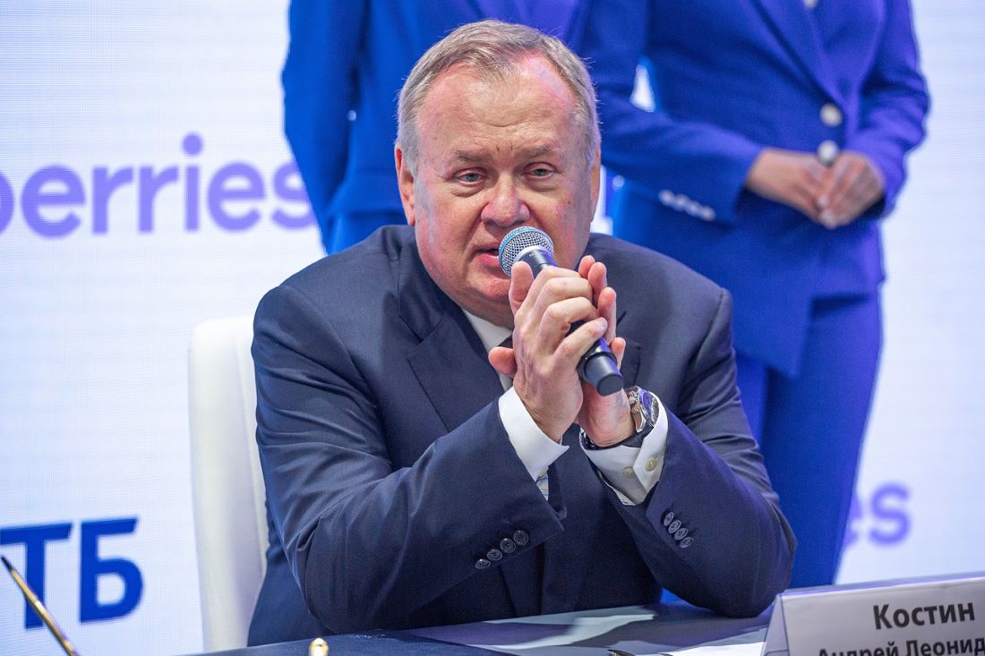 ВТБ предлагает отнести банки маркетплейсов к системообразующим