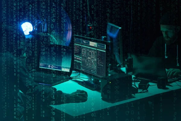 Хакеры похитили данные 4 млн петербургских клиентов провайдера Дом.ру