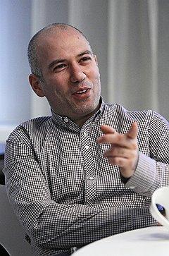 Yota собирается выпустить банковские карты под своим брендом