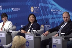 Цифровая трансформация торговли и роль маркетплейсов в развитии МСП: итоги сессии на ПМЭФ-2025