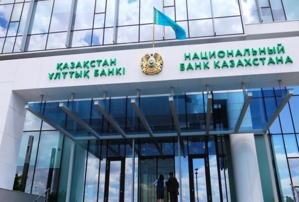 Статистика Нацбанка Казахстана по платежным картам и электронным банковским услугам за февраль