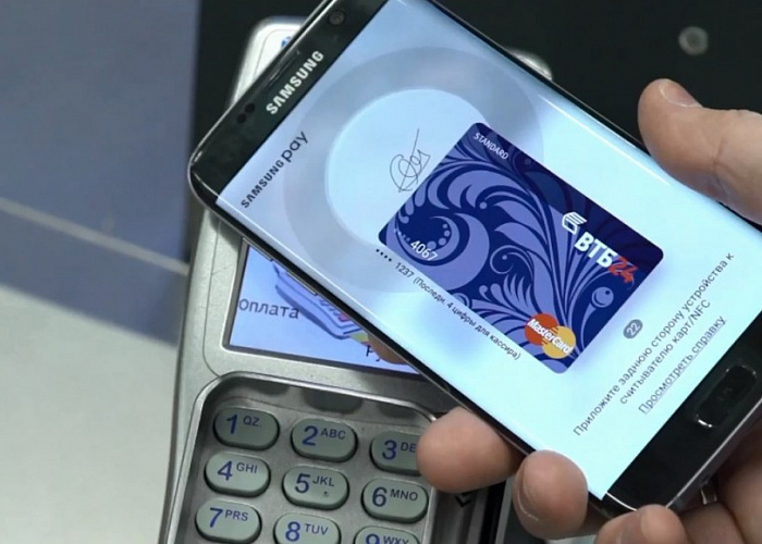 ВТБ: ежемесячный объем платежей через Samsung Pay, Apple Pay и Android Pay достиг 4,5 млрд рублей