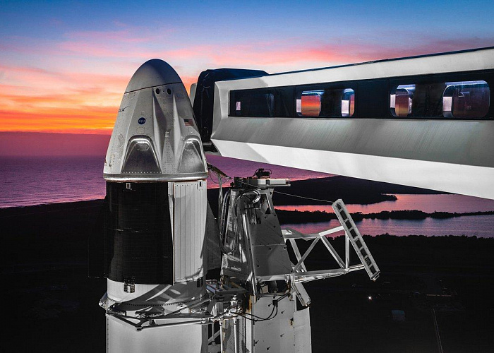 SpaceX перенесла первый полет к МКС на 30 мая