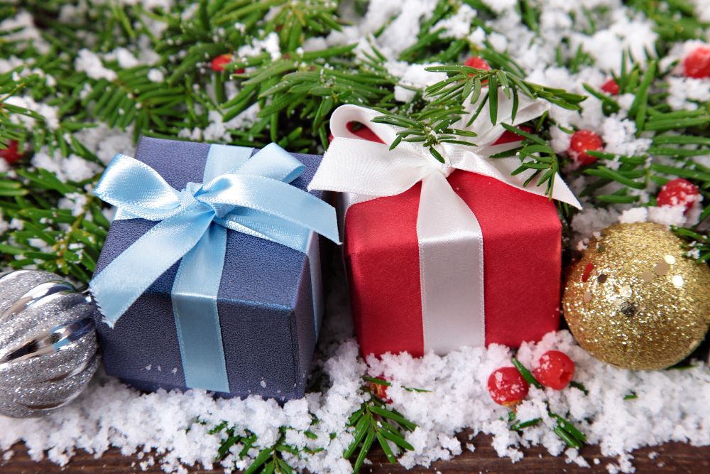 6 из 10 россиян планируют потратить в новогодние праздники до 25 тысяч рублей