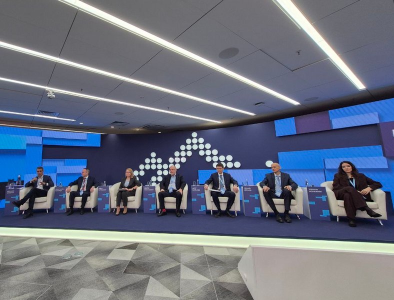 Социальная инженерия. Государство и бизнес пытаются защищать клиента – почему у них не получается?