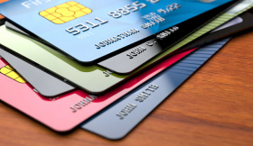 ЦБ установит минимальный размер выплат по страхованию банковских карт