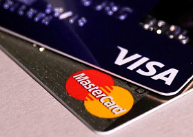 Mastercard и Visa приостановили платежи своими картами на Pornhub