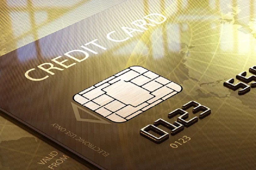 В октябре было выдано более миллиона новых кредитных карт  