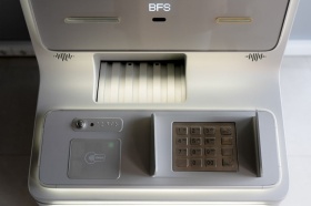 Бывший замглавы Минпромторга приобрел 25% в производителе банкоматов BFS