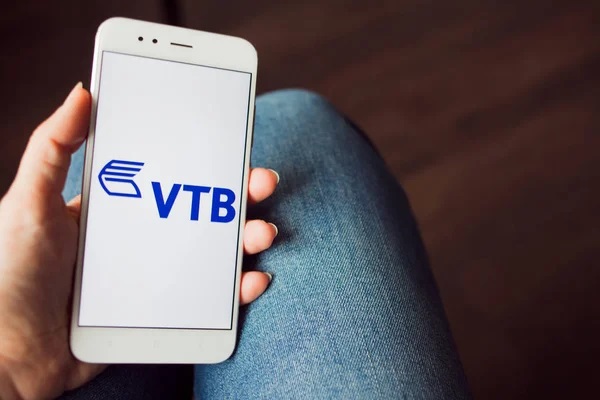 ВТБ планирует реализовать онлайн-банкинг в социальных сетях