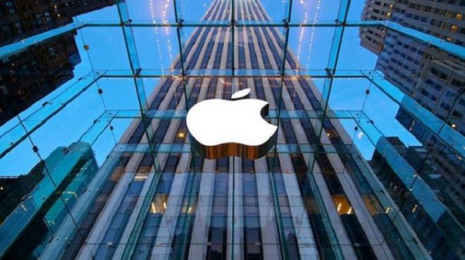Apple может представить новый iPhone 14 сентября