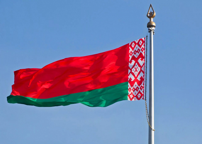 EY: последствия директивного перевода счетов в госбанки Беларуси будут негативными