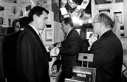 ИКР-2003: итоги “карточного года” - рис.2