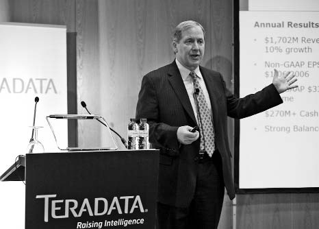 Teradata провела саммит в Лиссабоне - рис.1