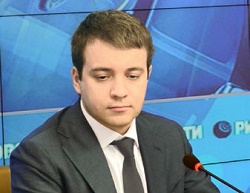 К 2015 году универсальная электронная карта УЭК станет внутренним электронным паспортом РФ - рис.2