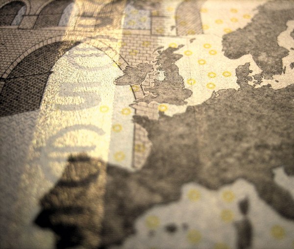 ЕЦБ: приветствуется все, что повышает защищенность банкноты! - рис.1