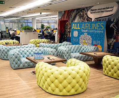 Ко-бренды и программы лояльности в онлайн-банке: пример Тинькофф Банка - рис.1