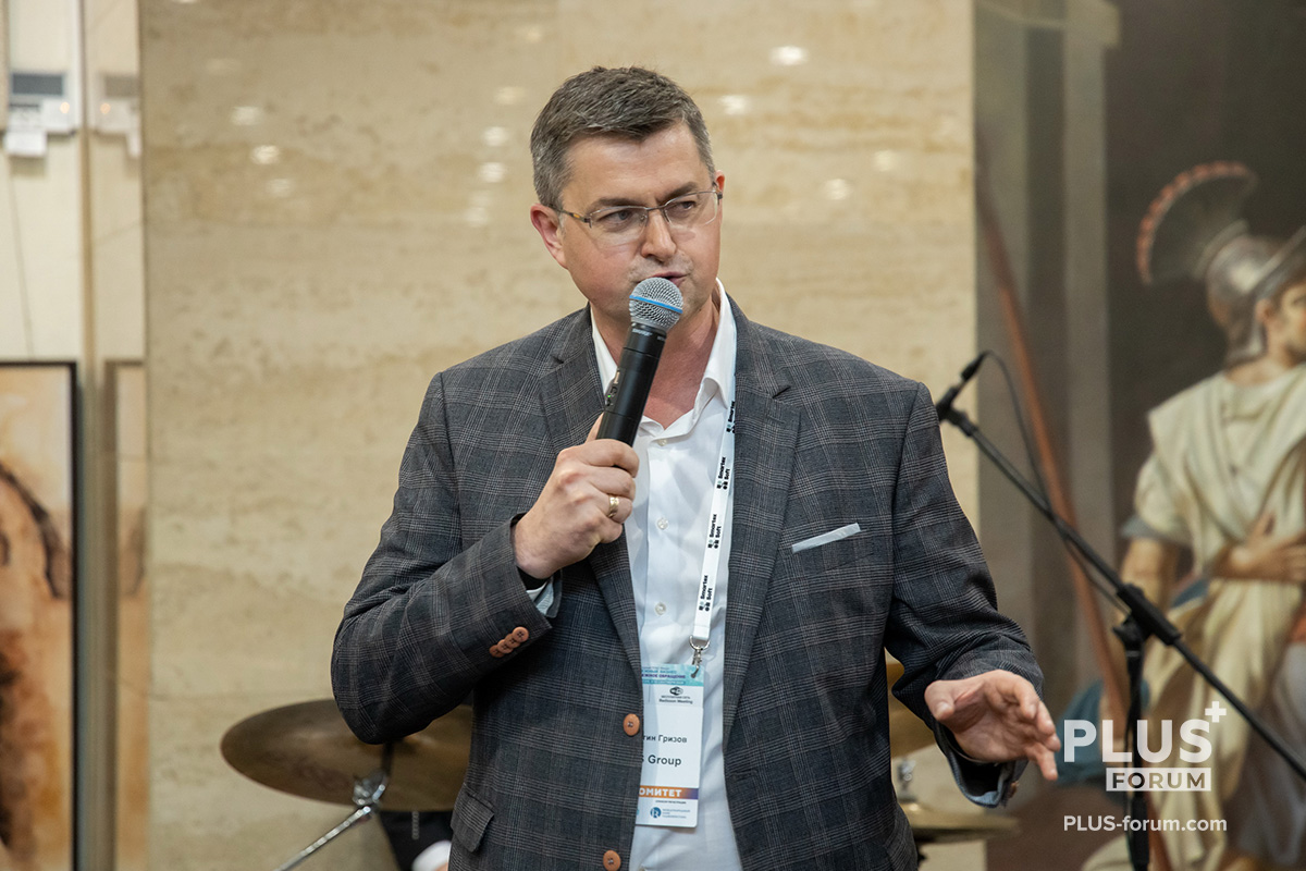 Константин Гризов