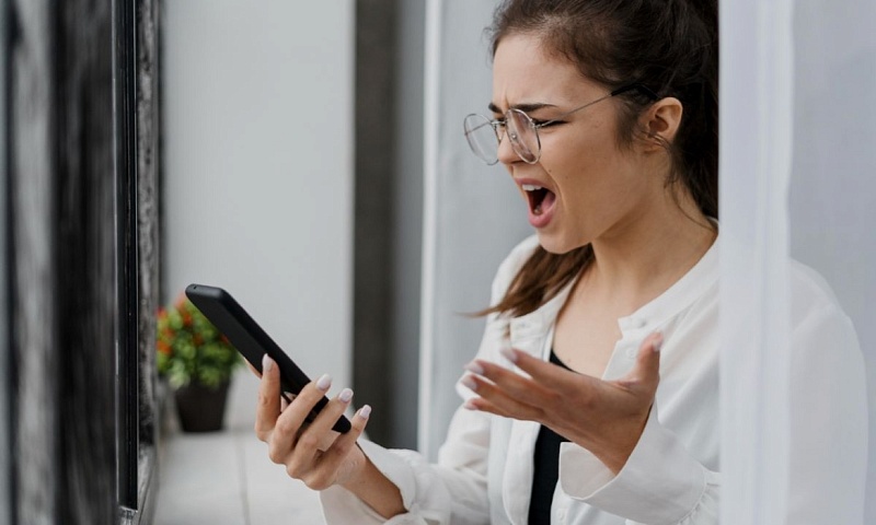 Рост жалоб о необоснованной блокировке счетов свидетельствует о перегибах в борьбе с мошенничеством