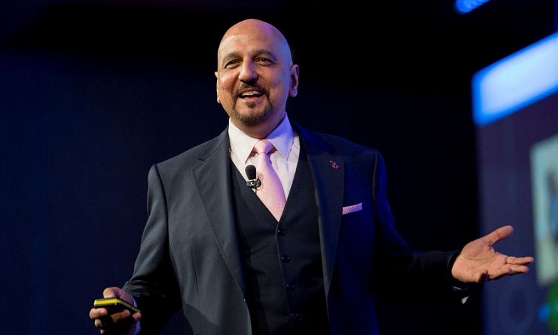 Футуролог Тарик Курейши расскажет на Digital Uzbekistan о том, как ИИ меняет будущее