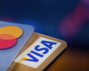 Банки предлагают исключить право ЦБ устанавливать срок действия банковских карт