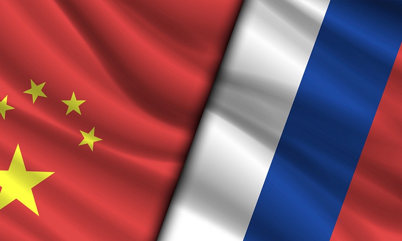 Торговые расчеты РФ и КНР в долларах и евро снизились до минимального уровня