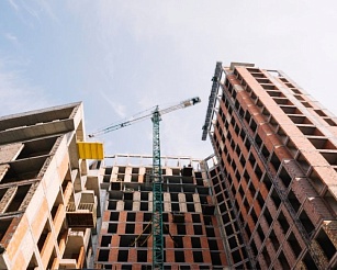 Выдачи по рыночным программам ипотеки выросли почти в 3 раза с начала года