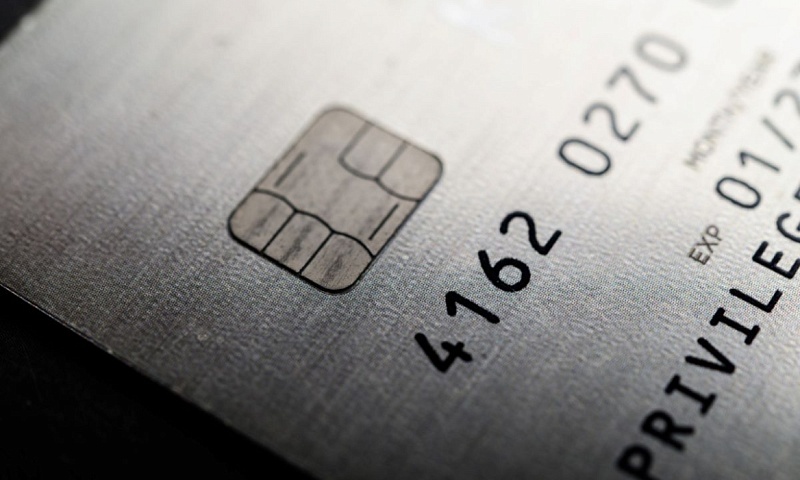 Отмена льготы по НДС при обслуживании карт не даст роста цен этих услуг