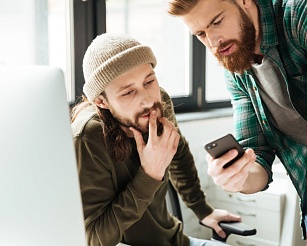 Число атак мошенников с использованием фейковых аккаунтов известных лиц увеличилось в 10 раз