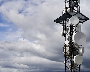 Госдума обяжет операторов отключать связь по запросу ФСБ