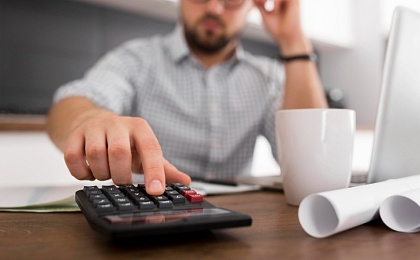 26% опрошенных россиян потратили на новый год на треть меньше, чем планировали