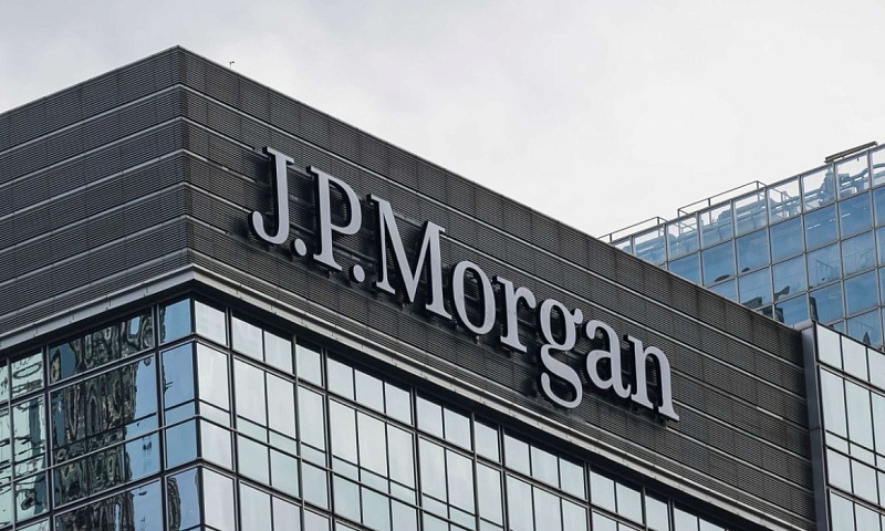 JPMorgan разрешил сотрудникам использовать ИИ для написания отчетов об эффективности работы по итогам года